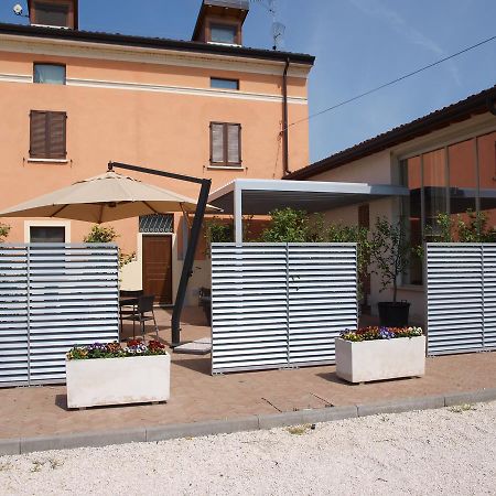 Hostel La Cascina Del Sole Rivarolo del Re ed Uniti Exteriér fotografie