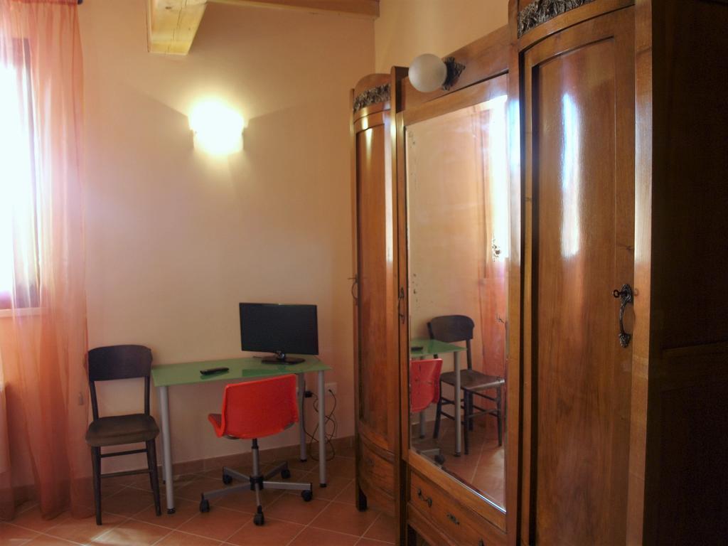 Hostel La Cascina Del Sole Rivarolo del Re ed Uniti Exteriér fotografie