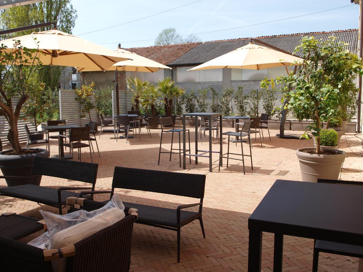 Hostel La Cascina Del Sole Rivarolo del Re ed Uniti Exteriér fotografie