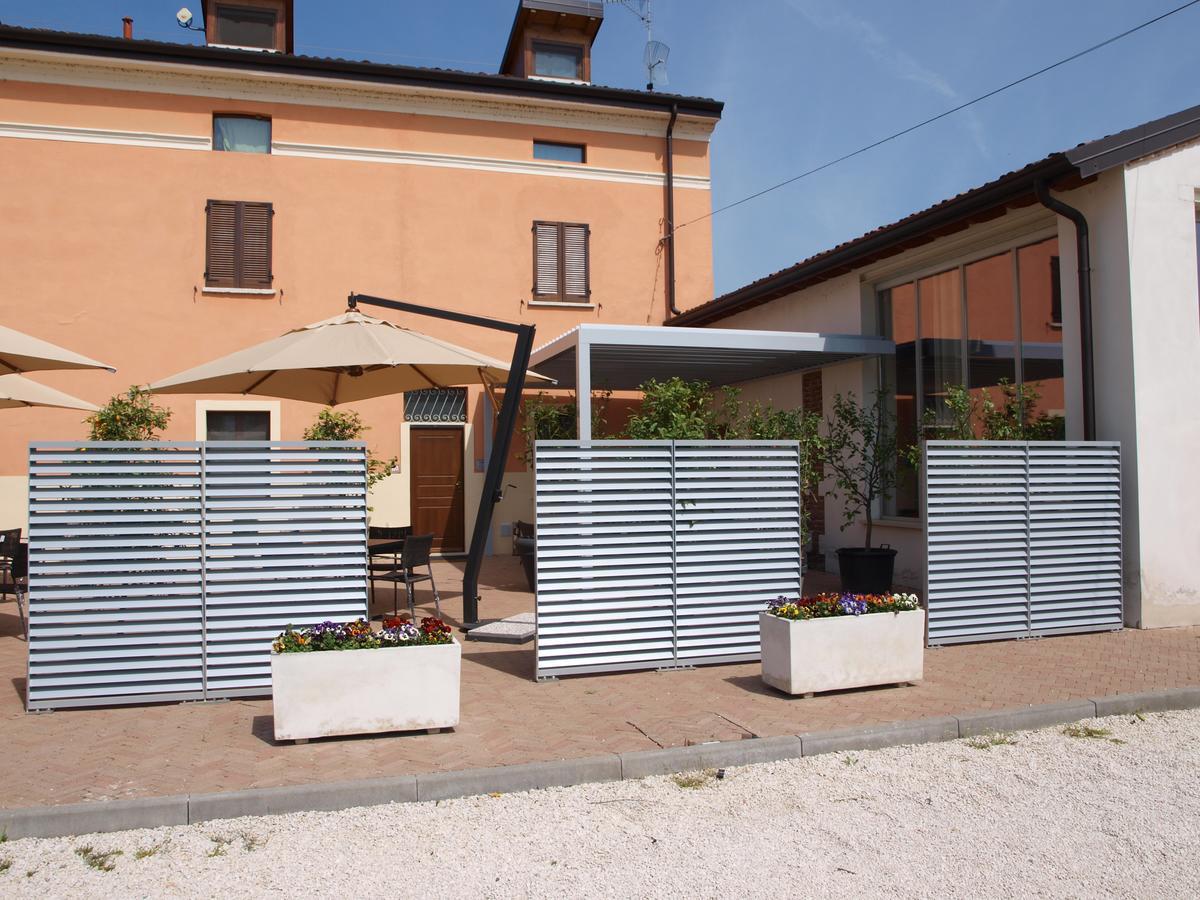 Hostel La Cascina Del Sole Rivarolo del Re ed Uniti Exteriér fotografie